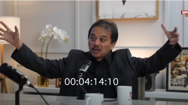 Mantan Menpora Roy Suryo. (tangkapan layar/Youtube)