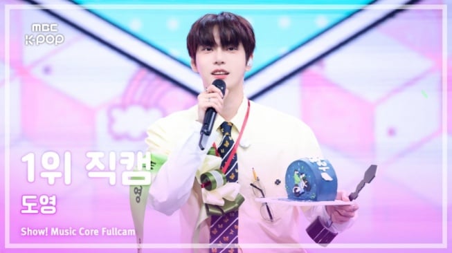 Nambah Trofi, Doyoung NCT Raih Kemenangan Ketiga Lagu Memory di Music Core