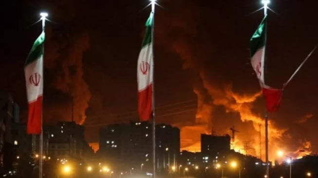 Perang Iran-Israel dan Gema Nubuat Akhir Zaman: Benarkah Tanda Kemunculan Imam Mahdi Semakin Dekat?