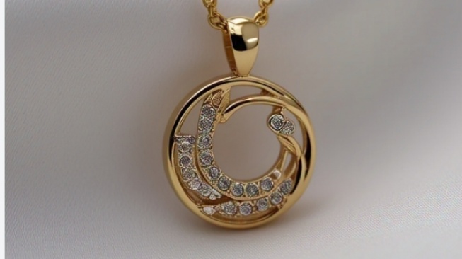 Kalung Emas Pendant