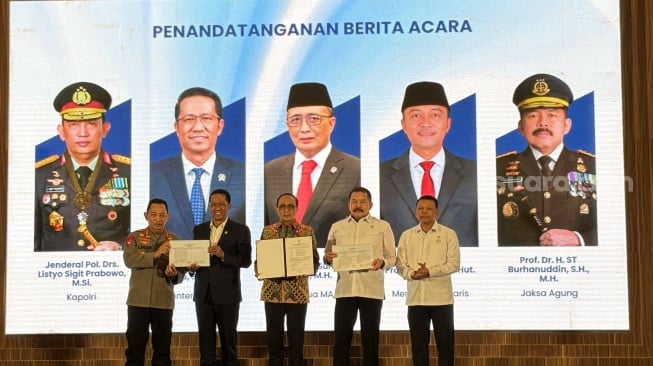 Kapolri Listyo Sigit hingga Menkum Supratman Tandatangani DIM RUU KUHAP