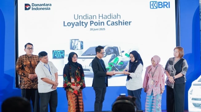 Transaksi Makin Untung, BRI Bagikan Mobil Listrik Lewat Loyalty Poin Cashier 2025