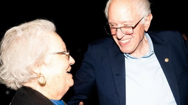 Bernie Sanders saat menggelar kampanye bertajuk Fight Oligarchy (Instagram) 