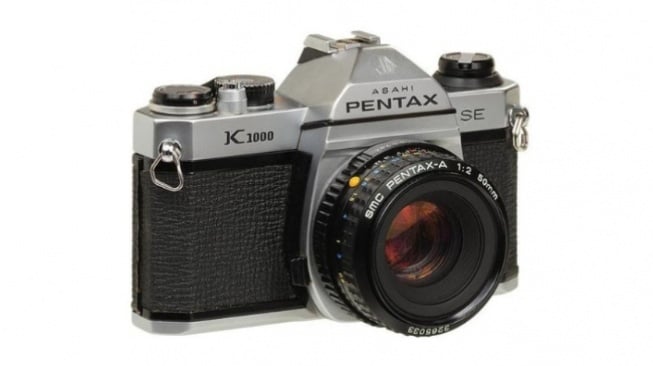 Kamera analog - Pentax K1000. [Pentax]