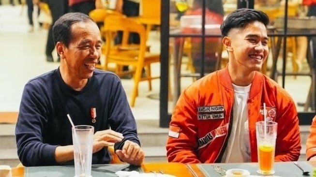 Kaesang Jadi Faktor Jokowi Belum Daftar Caketum PSI, Analis: Tak Mungkin Anak Sama Bapak Saling...