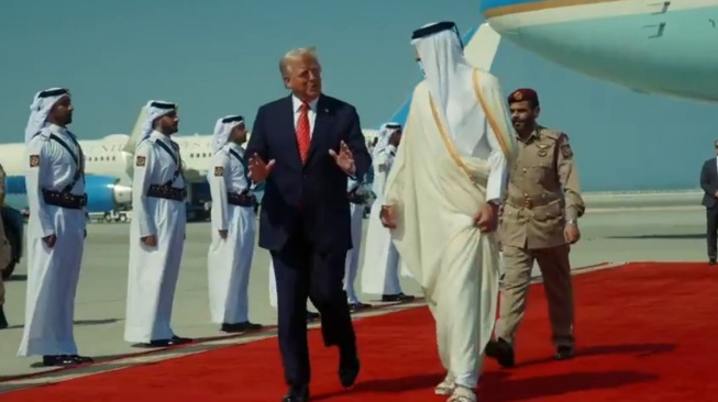 Trump Izinkan Pangkalan AS di Qatar Diserang, Iran dan Israel Sepakat Gencatan Senjata