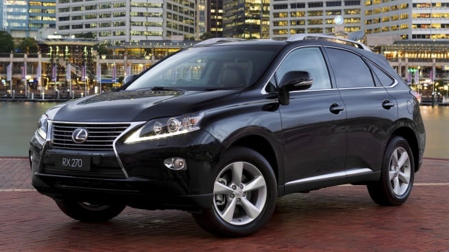 Lexus RX 270. (Carswp)