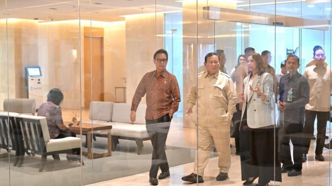 Minta Pendidikan Dokter Spesialis Ditambah, Prabowo: Jangan Terhimpit Aturan Kuno
