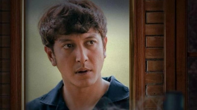 Berani Gampar Kiesha Alvaro di Lokasi Syuting, Ini 5 Film Hits yang Dibintangi Dimas Anggara