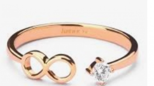 Cincin Emas Layering