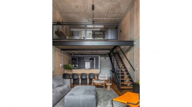 Rumah industrial minimalis dengan bata ekspos