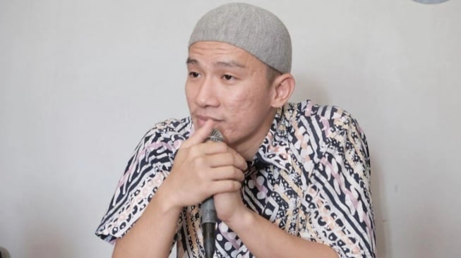 Tuding Iran Tak Bela Palestina, Felix Siauw Dirujak Netizen: Sok Tahu!