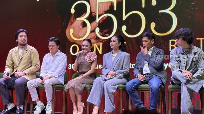 Yuni Shara dalam konferensi pers konser tunggal perdananya, Yuni Shara 3553 Concert yang digelar di kawasan Senayan, Jakarta Pusat pada Kamis, 26 Juni 2025 [Suara.com/Tiara Rosana]