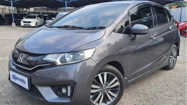 Honda Jazz RS 2019 CVT (OLX)