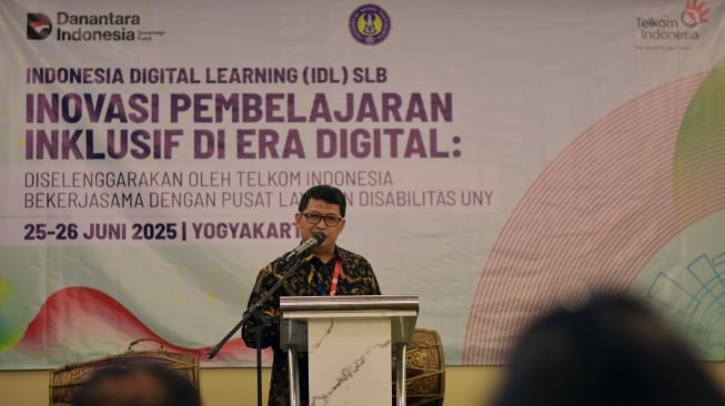 SGM Social Responsibility Telkom Hery Susanto menyampaikan bahwa melalui i-Chat 2.0, Telkom ingin memastikan bahwa transformasi digital berjalan berdampingan dengan nilai-nilai kemanusiaan (Dok: Telkom)