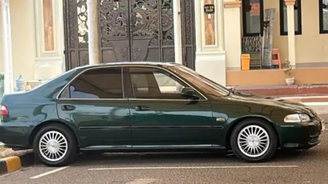 Honda Civic Genio (olx.co.id)