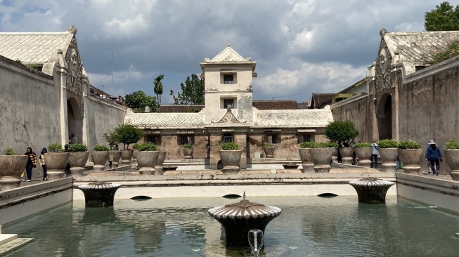 Wisata Sejarah, Tamansari, Jogja. (Twitter)