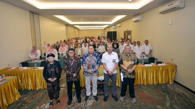 Pelatihan Indonesia Digital Learning (IDL) yang diselenggarakan di Yogyakarta, dihadiri oleh lebih dari 100 guru dari berbagai Sekolah Luar Biasa (SLB) setempat (Dok: Telkom)