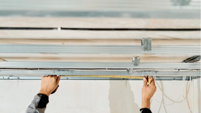Plafon Gypsum vs PVC, Mana yang Lebih Awet untuk Rumah di Indonesia