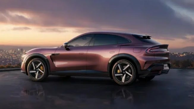 Lebih Murah dari Pajero dan Tesla, Mobil Listrik SUV Xiaomi YU7 Punya Performa Kencang