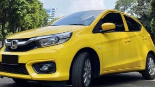 Lebih Baik Beli LCGC Baru atau Mobil Bekas? Kaum Mendang-mending Perlu Tahu