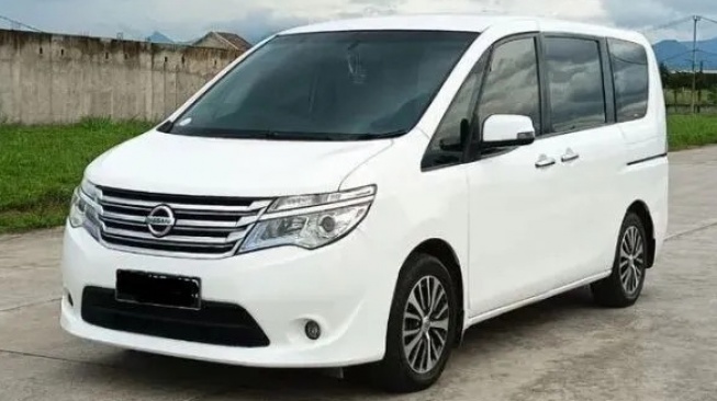 4 Mobil Bekas Murah Tapi Mewah Seperti Alphard, Cocok Buat Keluarga dan Jalan Jauh!