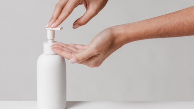 5 Body Lotion Pemutih Terbaik Paling Ampuh, Glowing dalam Hitungan Hari Modal Rp10 Ribuan