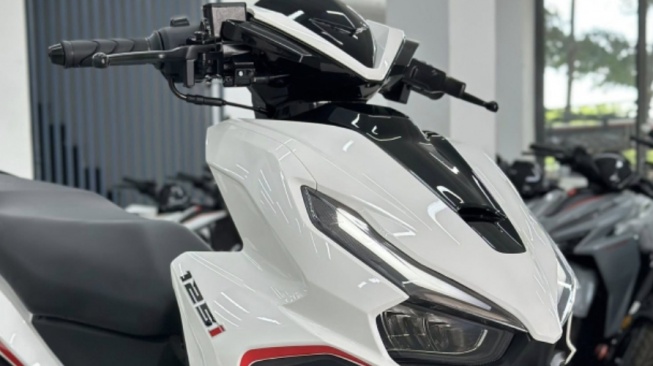 Kavir S2 125 ADV, motor mirip Honda Vario (2banh.vn)