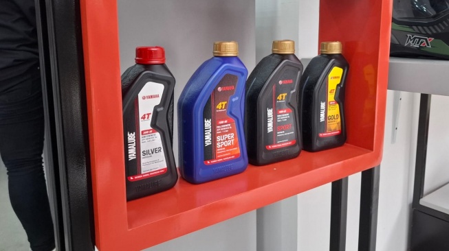 PT Yamaha Indonesia Motor Manufacturing merilis oli mesin terbaru khusus skuter matik 125 cc, Yamalube Power XP. (Foto: SUARA.COM/Manuel Jeghesta)