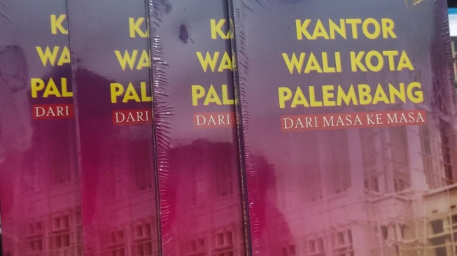 buku sejarah Kantor Wali Kota Palembang dari masa ke masa