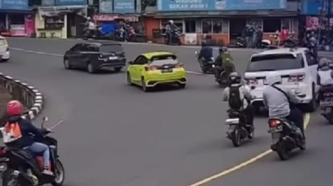 Antisipasi Macet Balik Tahun Baru Islam, Polisi Percepat One Way Puncak Menuju Bogor