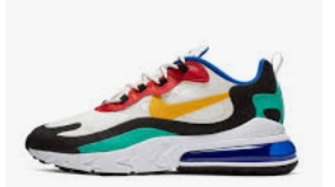 Nike Air Max 270 React