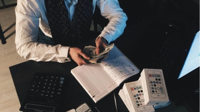 Meneropong Tantangan dan Solusi Literasi Perpajakan bagi Freelancer Digital