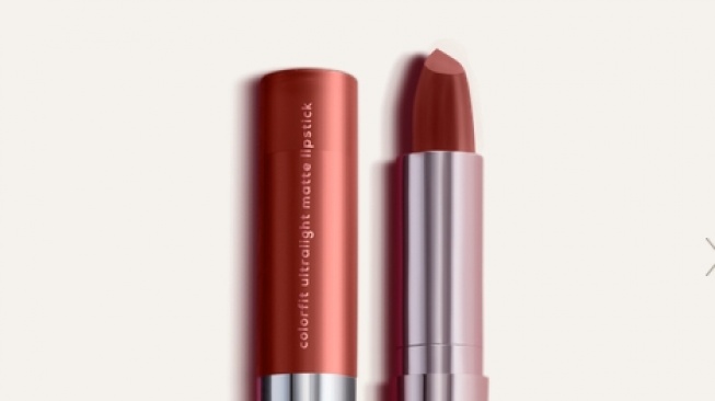 Wardah Colorfit Ultralight Matte Lipstick, rekomendasi lipstik Wardah yang bagus tapi terjangkau (Wardah)