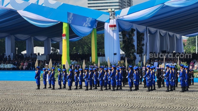Momen Polisi Cilik Tampil Depan Prabowo Saat HUT ke-79 Bhayangkara di Monas