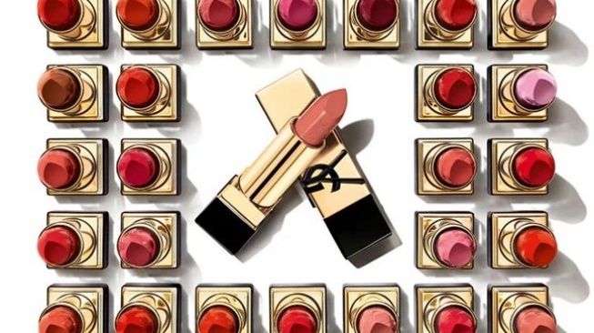 6 Rekomendasi Lipstik YSL Terbaik untuk Penampilan Mewah, Bikin Bibir Bervolume dan Berkilau