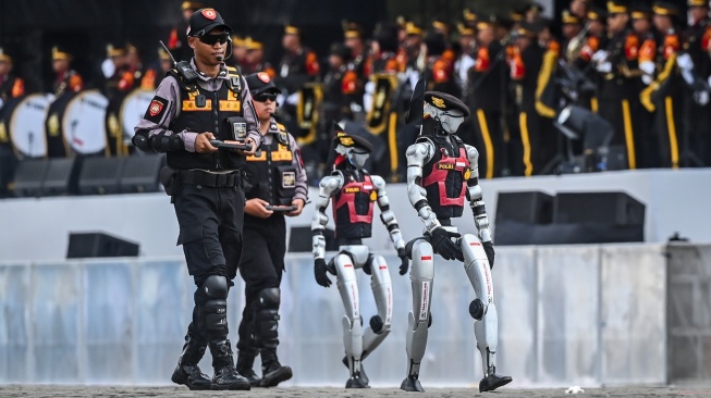 Robot Polisi Cuma FOMO, Tidak Menjawab Kebutuhan