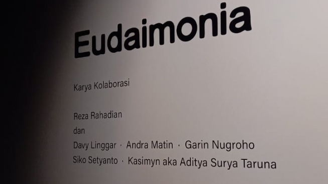 Reza Rahadian buat karya instalasi kolaborasi dengan seniman lintas bidang di ArtJog 2025.