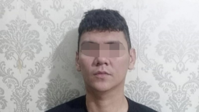 Terbakar Api Cemburu, Artis Sinetron MR Ancam Sebar 6 Video Gay Demi Rp 20 Juta?