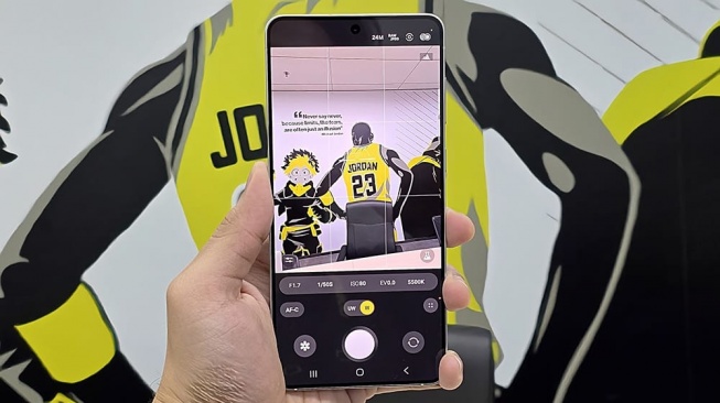 3 Hack Foto Bikin Konten FYP dengan Galaxy S25 Edge