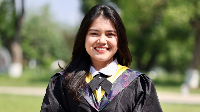 Dari Dairi ke Tiongkok: Kisah Inspiratif Anak Desa yang Taklukan Universitas Top Dunia