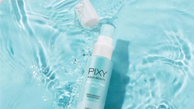 Anti-Boncos! 4 Setting Spray Rp20 Ribuan yang Bikin Makeup Tahan Lama