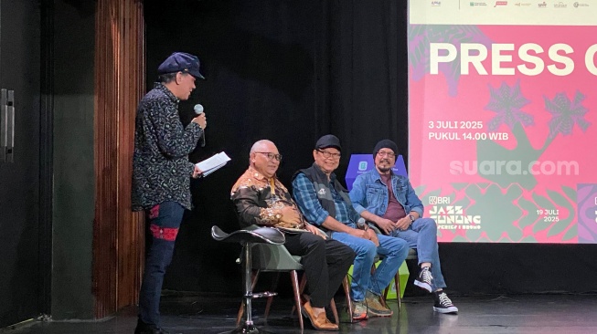 Konferensi pers Jazz Gunung 2025 di kawasan MH. Thamrin, Jakarta Pusat pada Rabu, 3 Juli 2025. [Suara.com/Tiara Rosana]