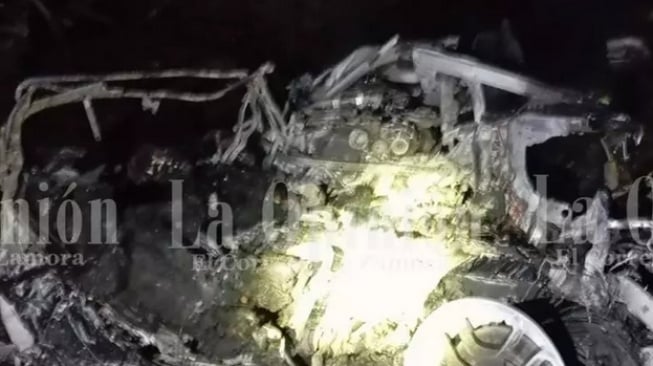 Kondisi Hancur Mobil Diogo Jota usai Kecelakaan Maut [La Opinion]