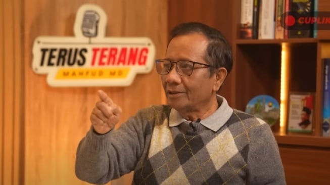Cerita Mahfud Soal 'Operasi Busuk' di Balik Revisi UU MK, Hakim Bisa Langsung Dipecat