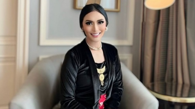 Istri Menteri UMKM Bukan Pejabat, Diduga Seenaknya Minta Fasilitas Negara untuk Tur Eropa