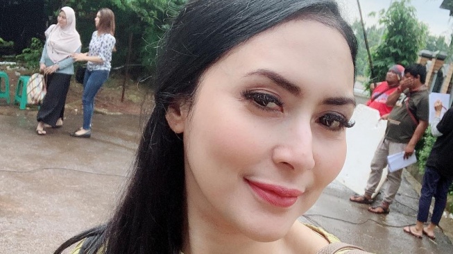 Agustina Hastarini alias Tina Astari, istri Menteri UMKM Maman Abdurrahman. [Instagram]