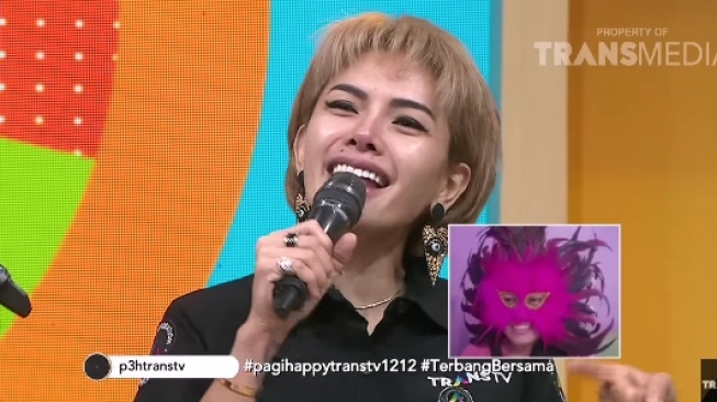 Nikita Mirzani blak-blakan mengaku tidak suka Mulan Jameela (YouTube)
