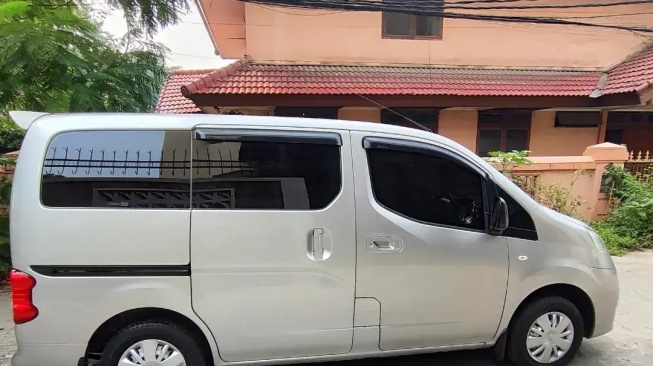 Nissan Evalia (2016). (OLX)