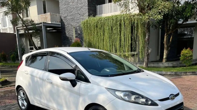 Ford Fiesta (2013). (OLX)